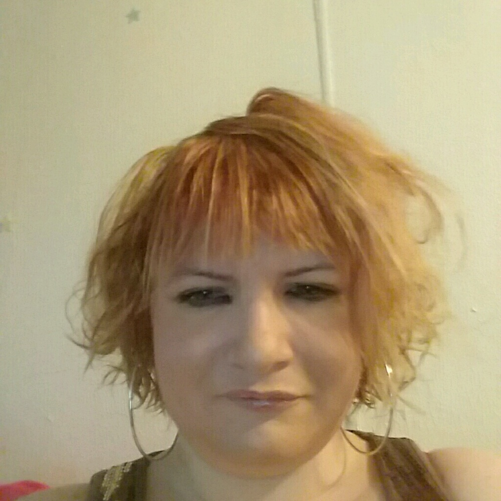 Meet your Posher, Carol